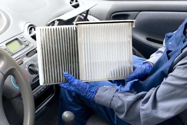 การล้างแอร์รถยนต์แบบถอดตู้